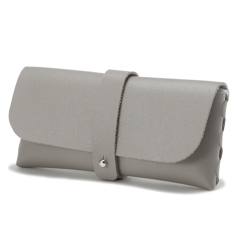 Chic Minimalist Leather Wallet Stornfield
