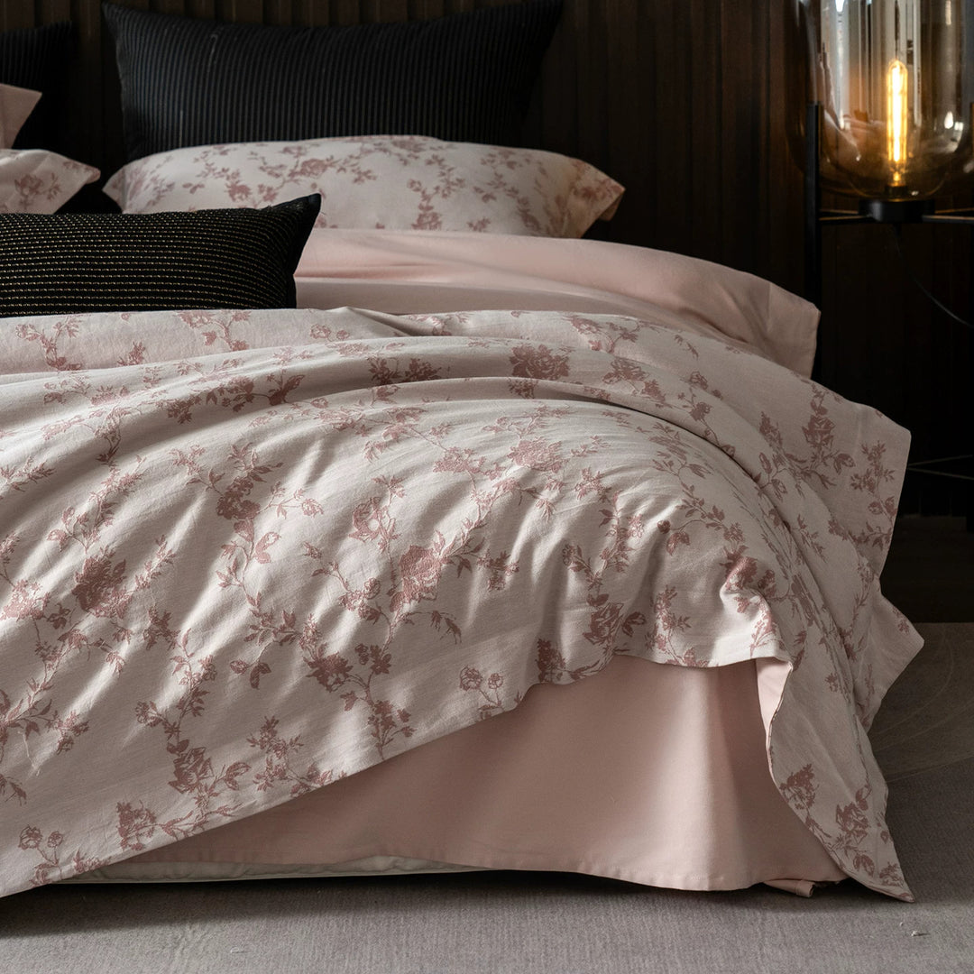 Luxury Cotton Sateen Reversible Duvet Cover Set with Scrolled Jacquard Print and Tailored Hem