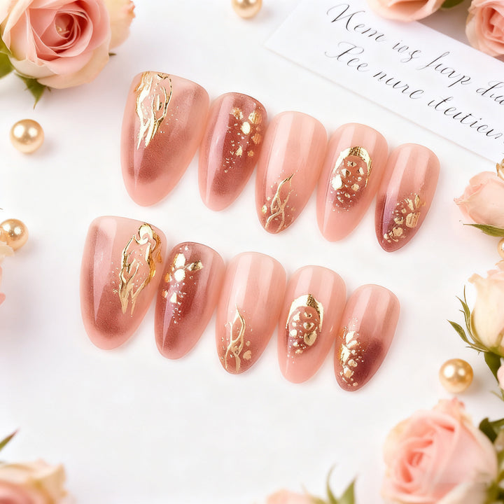 Elegant Gold-Accented Press-On Nail Art Set Stornfield
