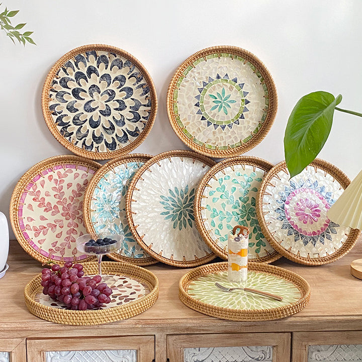 Women's handcrafted serving platter Stornfield