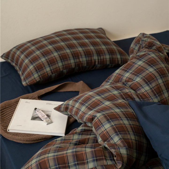 Cozy Flannel Bedspread Set