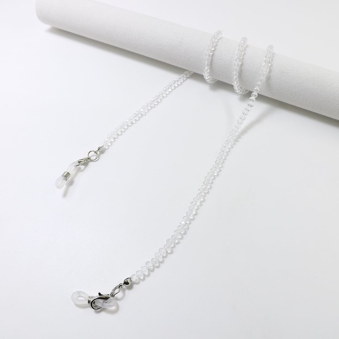 Elegant Glass Necklace Stornfield