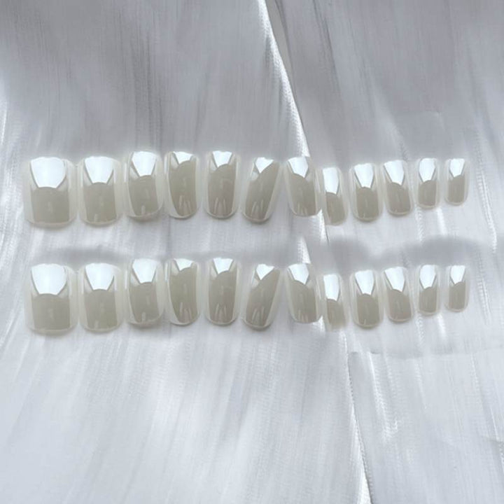 Premium Glossy Press-On Nail Art Set Stornfield