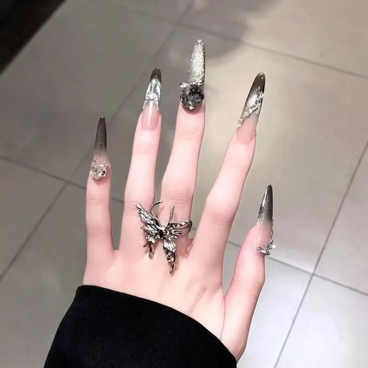 Glamourous Stiletto Nail Art Extensions