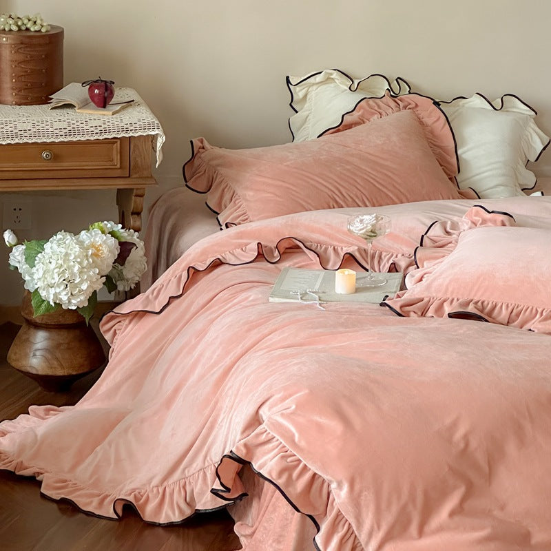 Ruffled Velvet Duvet Cover Set with Contrasting Piped Edge