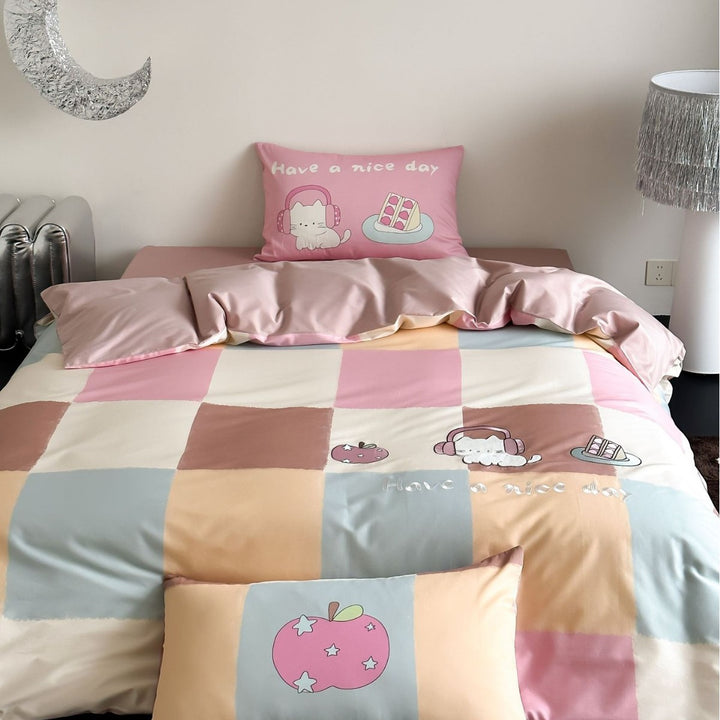 Cute Embroidered Puppy Cotton Sateen Duvet Cover Set with Gingham Reversible Shams