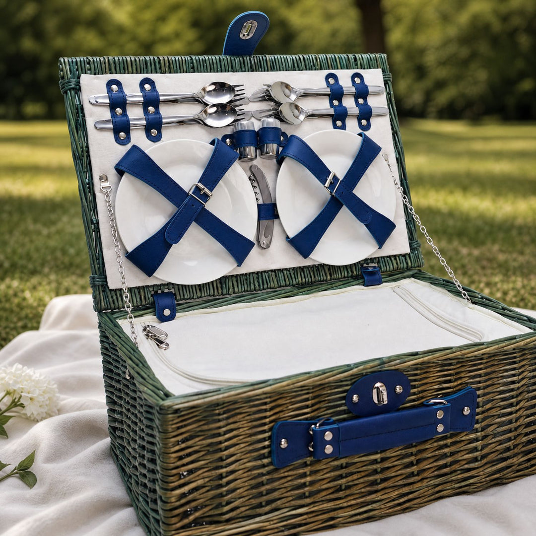 Ladies luxurious picnic basket with integrated crockery set and insulated cooler compartment Stornfield