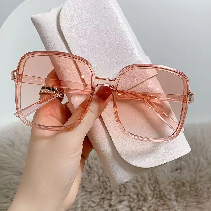 Women's square oversized sunglasses with integrated UV protection Stornfield