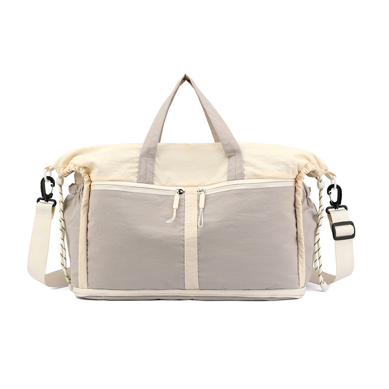 Sporty travel bag with smart organizer compartments Stornfield