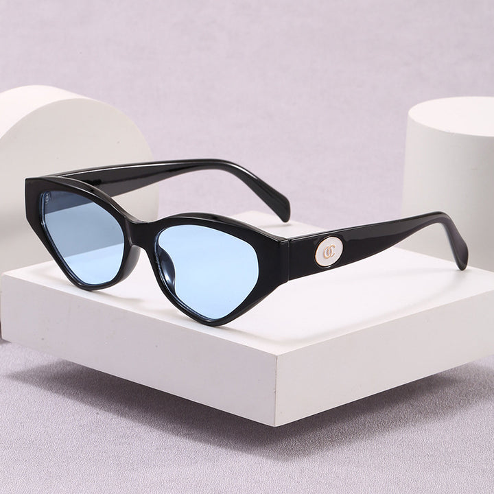 Ladies fashionable sunglasses in elegant design Stornfield