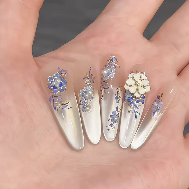 Elegant Floral Nail Art Tips Stornfield