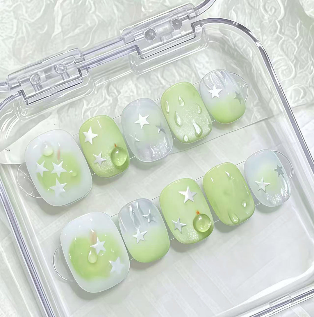 Glittering Star-Themed Press-On Nail Set