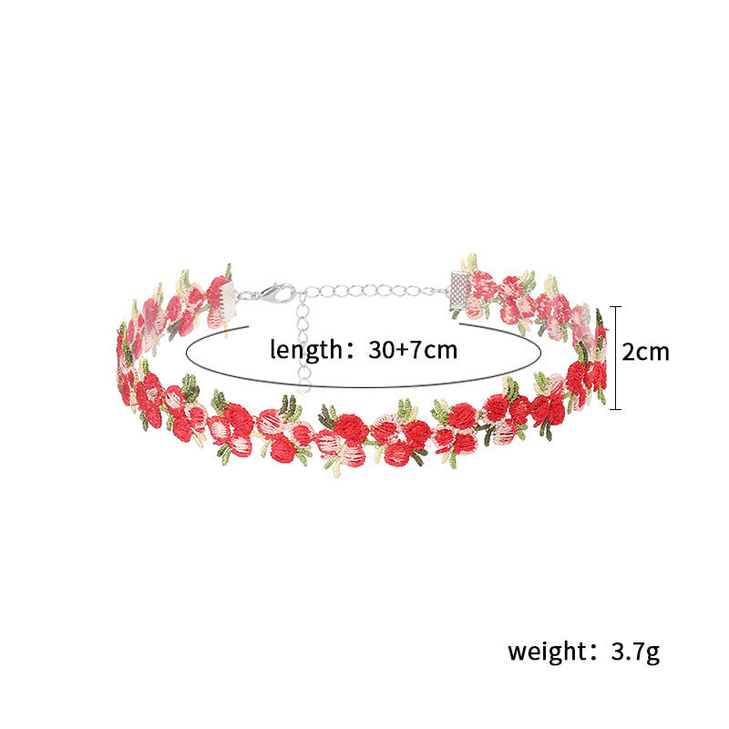 Floral Choker Necklace Stornfield