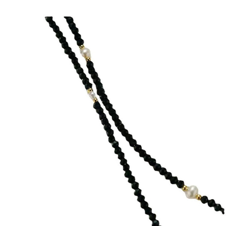 Elegant Beaded Eyewear Chain Stornfield