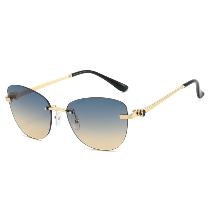 Elegant Cat-Eye Sunglasses Stornfield