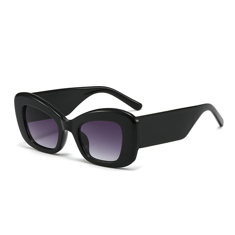 Ladies fashionable oversized sunglasses in modern design Stornfield