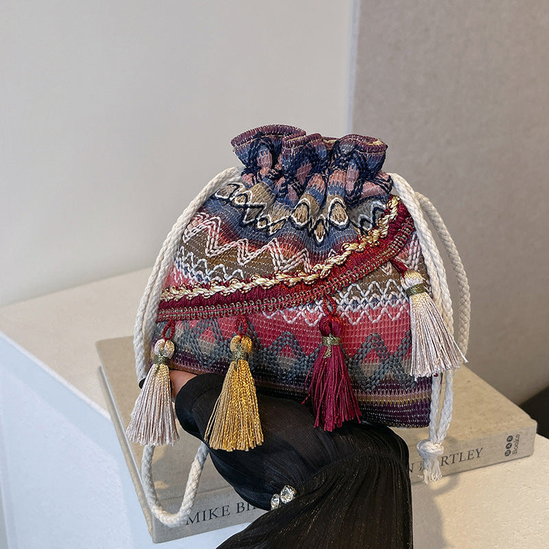 WoBohemian Embroidered Bucket Bag Stornfield