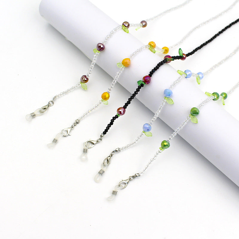 Charming Floral Beaded Eyewear Chain Stornfield