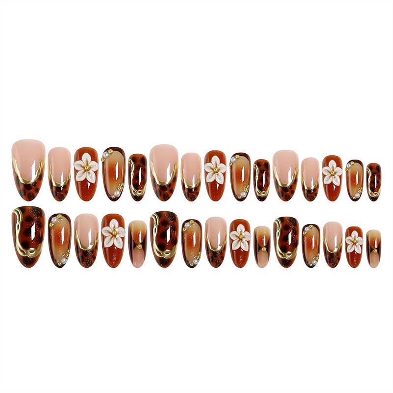 Elegant artificial nails with floral and animal motifs Stornfield