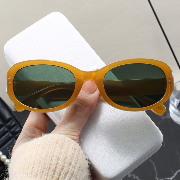 Women's elegant oversized sunglasses with protective UV protection Stornfield