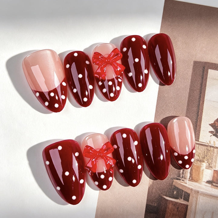 Bow-Embellished Press-On Nail Set