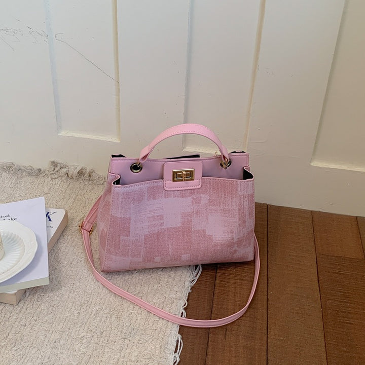 Structured Handheld Bag