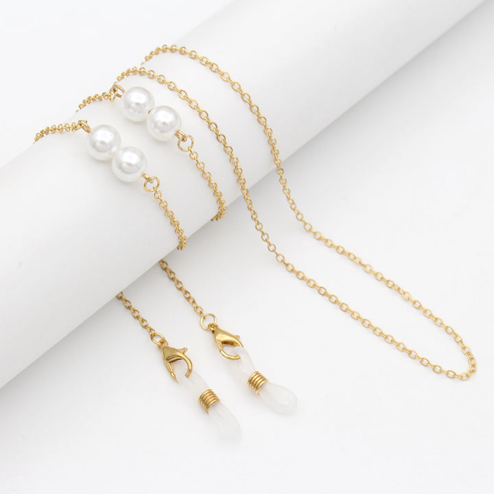 Elegant Pearl-Accented Eyewear Retainer Chain Stornfield