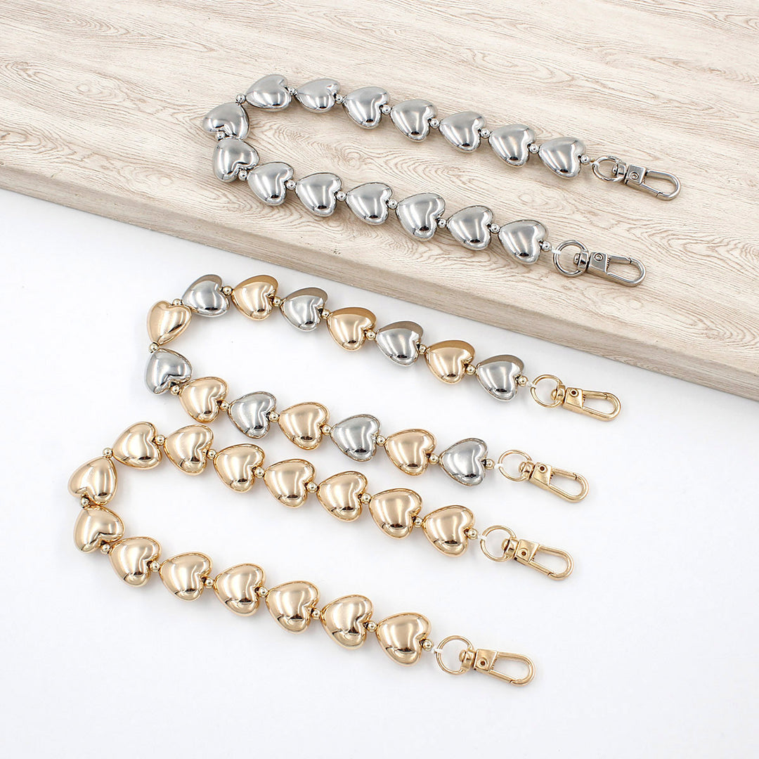 Heart-Shaped Eyewear Chain Stornfield