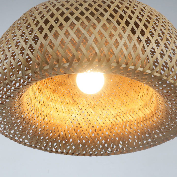 Elegant pendant lamp made of hand-woven rattan Stornfield