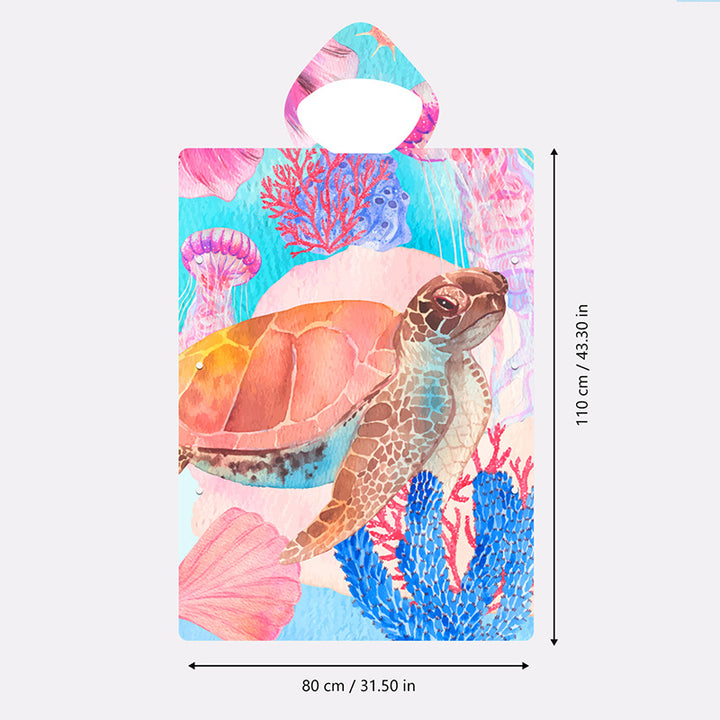 Bath towel with colorful sea turtle design Stornfield