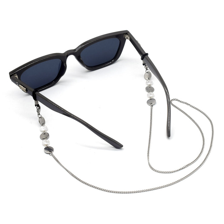 Elegant Metallic Chain Eyewear Holder Stornfield
