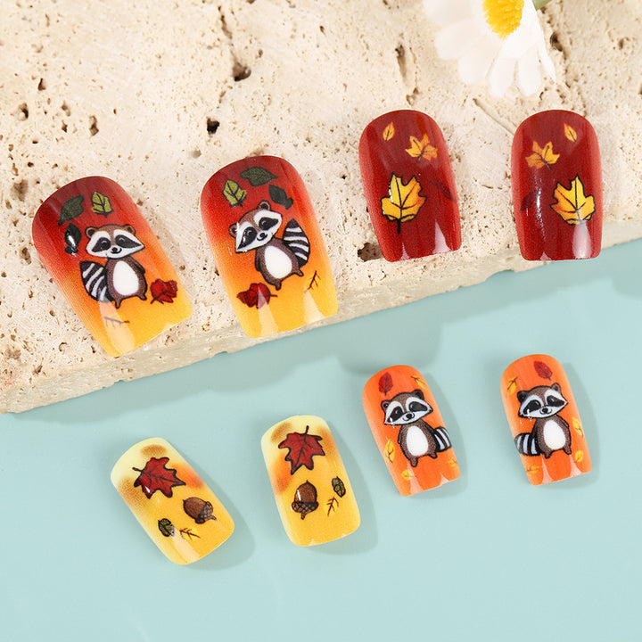 Artificial nails with autumnal animal and leaf patterns Stornfield