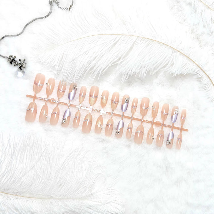 Luxury artificial nails with elegant accents Stornfield