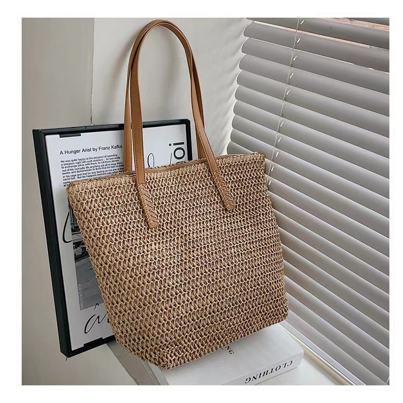 Elegant Bast bag with High-Quality Leather Handles Stornfield
