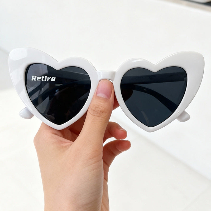 Stylish Heart-Frame Sunglasses Stornfield