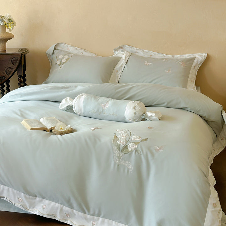 Embroidered Floral and Butterfly Cotton Sateen Duvet Cover Set with Scalloped Satin Border and Decorative Bolster
