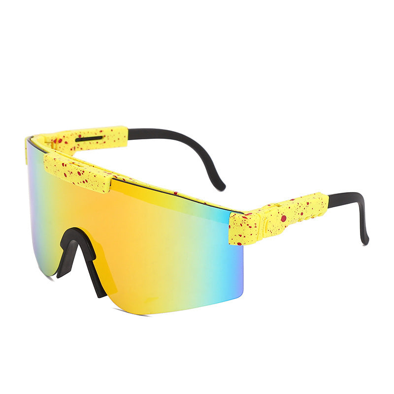 Women's Sporty Statement Sunglasses in Modern Design Stornfield