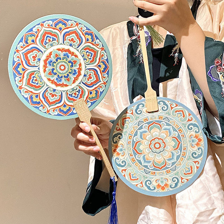 Handmade fan with artistic motif Stornfield