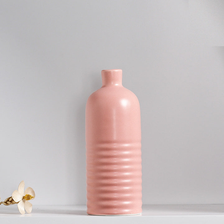Modern Textured Ceramic Table Vase Stornfeild