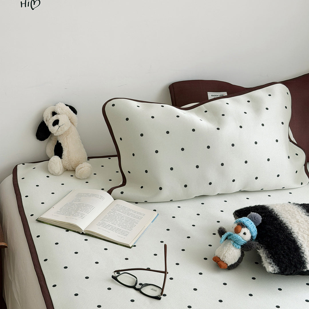 Decorative Bedding Set