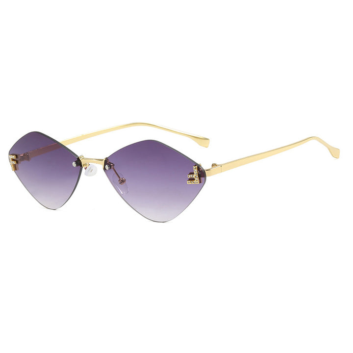 Women's geometric sunglasses in an extravagant design with gradient lenses Stornfield