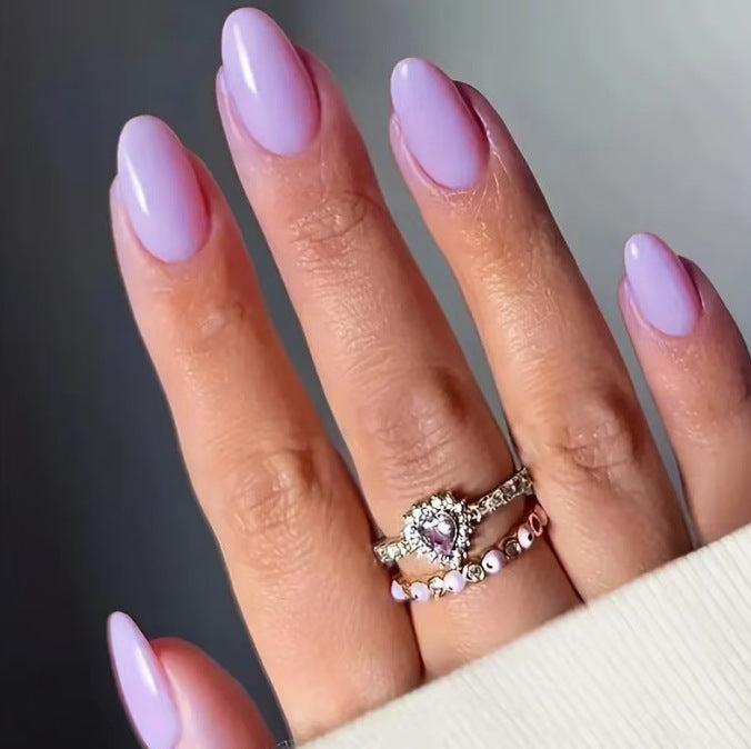 Premium Glossy Almond-Shaped Nail Art Extensions Stornfield