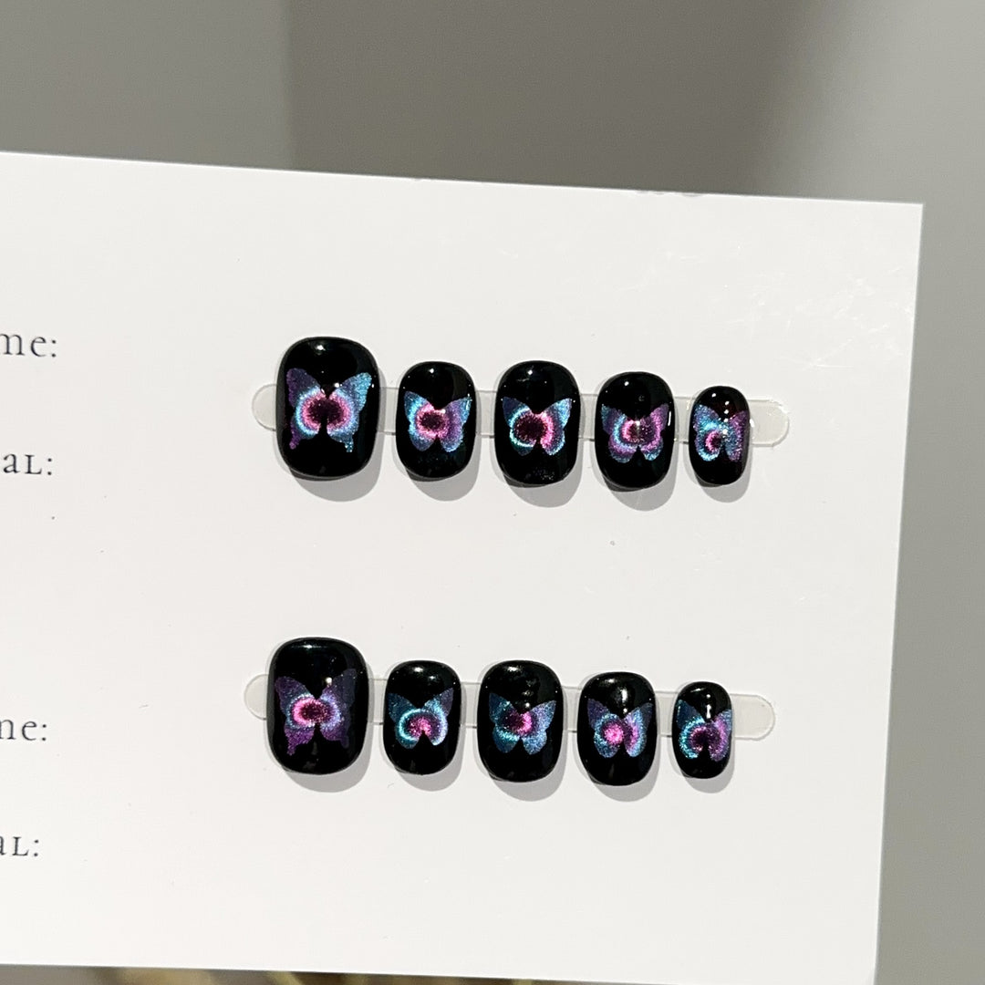 Artistic Butterfly-Themed Press-On Nail Set