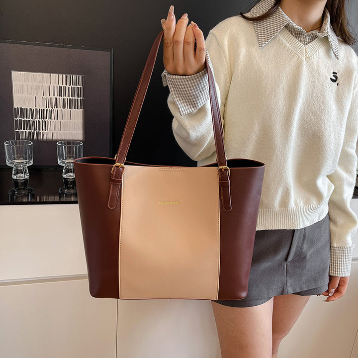 Sleek Minimalist Leather Tote Bag Stornfield