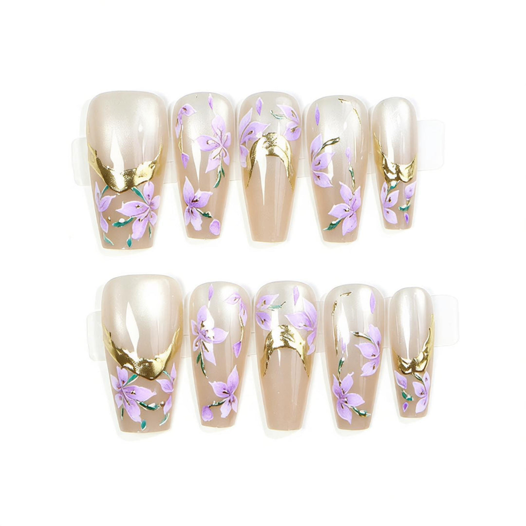 Elegant Floral Press-On Nail Set Stornfield