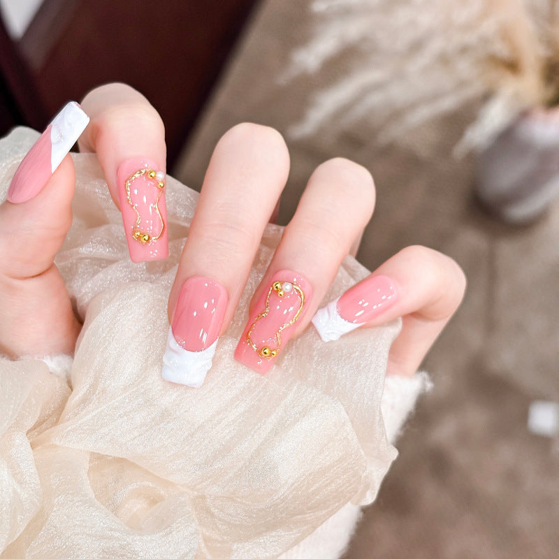 Artistic Press-On Nail Tips with Gold Accents