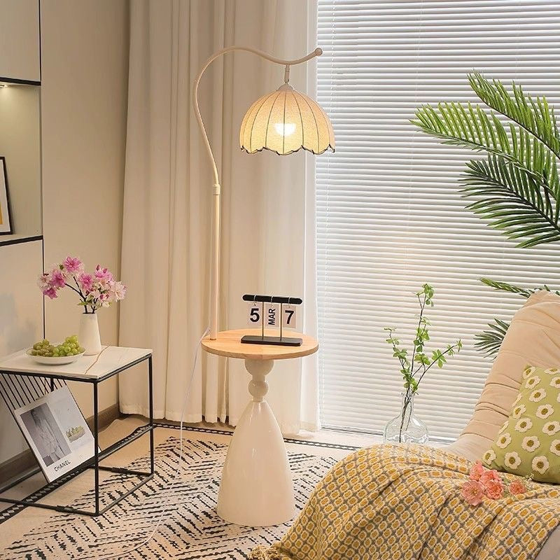 Vintage-Inspired Arc Floor Lamp