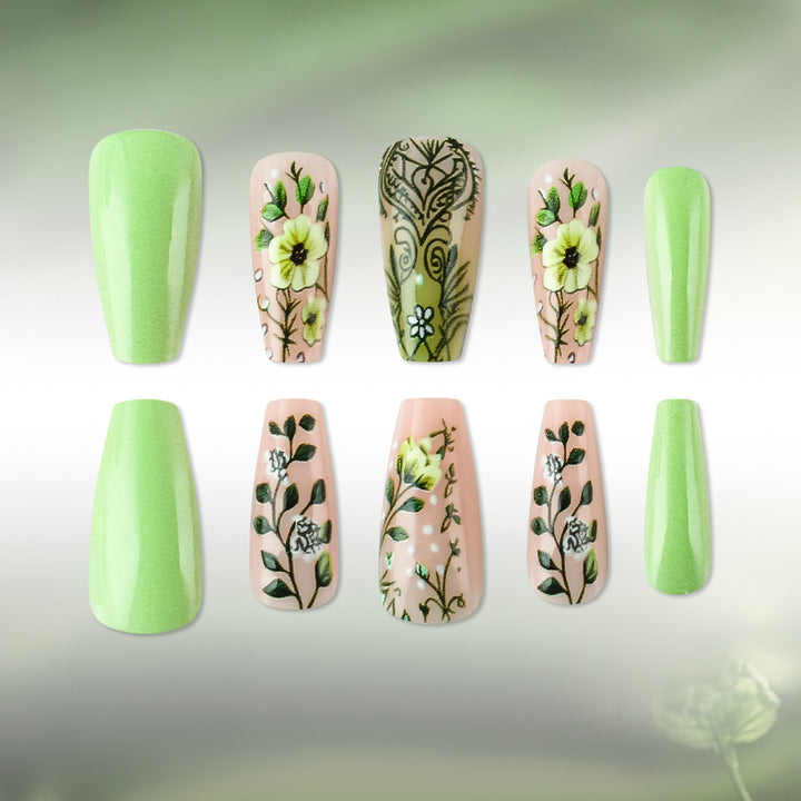 Floral Patterned Gel Nail Art Set Stornfield