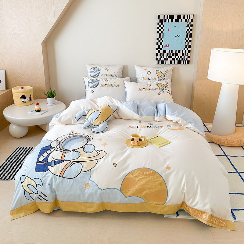 Kawaii Appliqué Cotton Sateen Duvet Cover Set with Embroidered Character & Decorative Strawberry Cushion