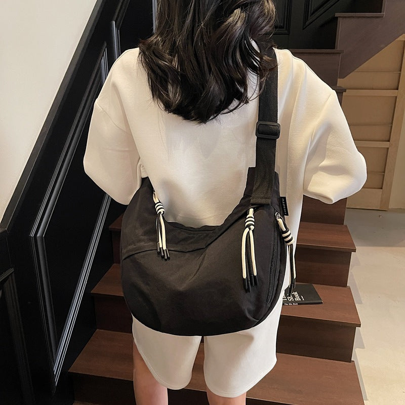 Lightweight Casual Sling Bag Stornfield